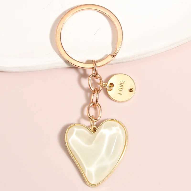 Llaves de llaves lindo esmalte de llavero letra amor corazón anillo de llave de San Valentín regalos para pareja amantes accesorios de bolsos bricolaje joyas hechas a mano Q240403