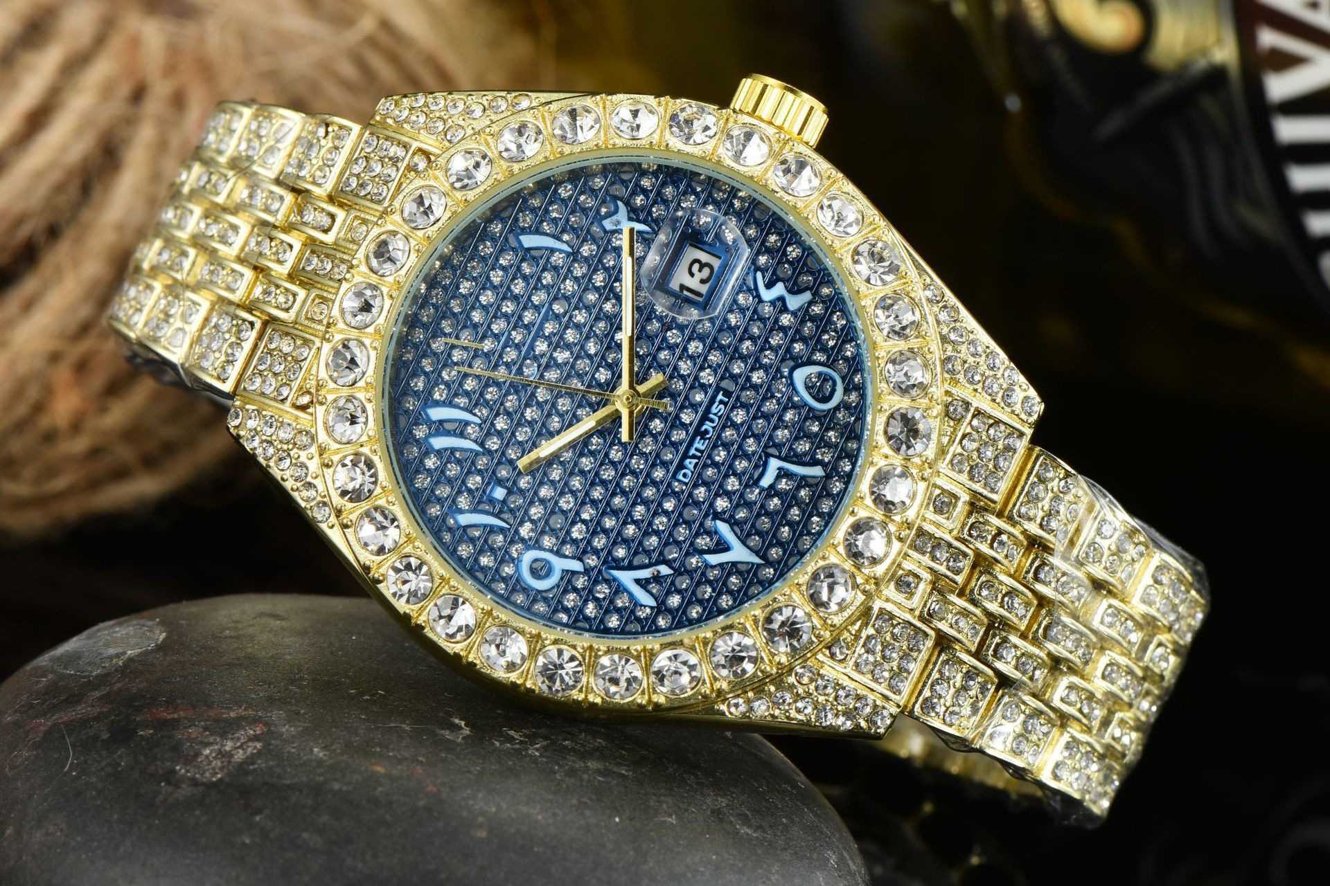 Designer Watch Trendy Brand Quartz Steel Band Full Diamond Watch for Mens Fashion Trend met grote stroom en hoge prijs