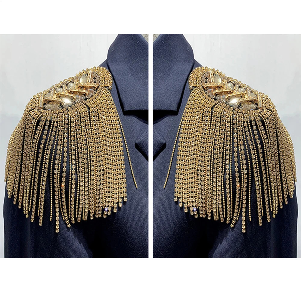 Decorative Shoulder Pad Jewelry Tassel s Gold Epaulettes Clothing Accessories Brooch Epaulet for Formal Suit Male 240403