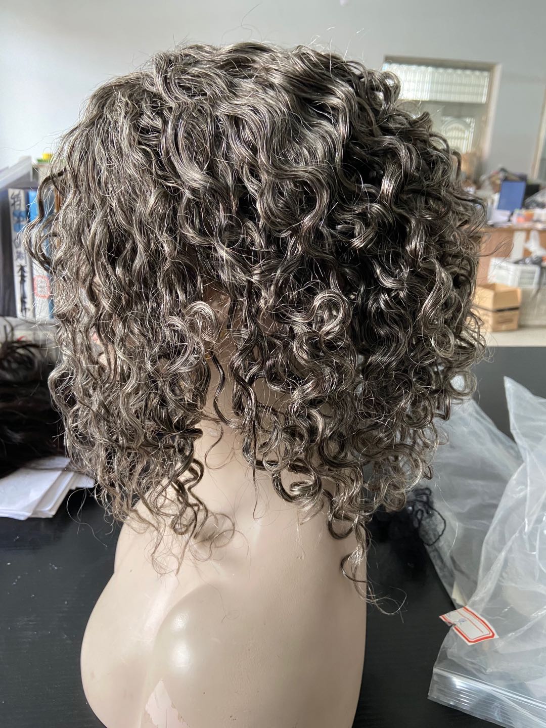 Salt And Pepper Short Curly Gray closure lace Wigs 4x4 hd bob, Sassy Pixie Cut Human Hair Wig With Bangs, Indian Remy Kinky Curly Hair Wig Mixed Black And Grey 14day custom