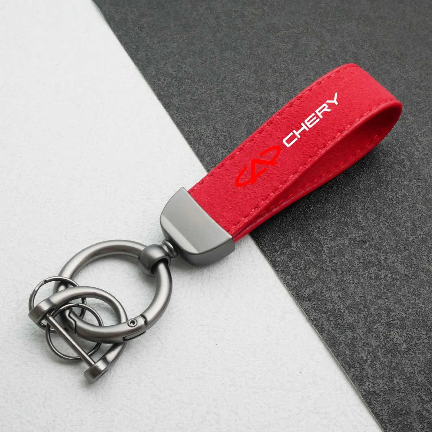 Keychains Lanyards Premium leather suede keychain for car sports with horseshoe buckle suitable Chery Tiggo 7 ProAmulet QQ IQ styling accessories Q240403