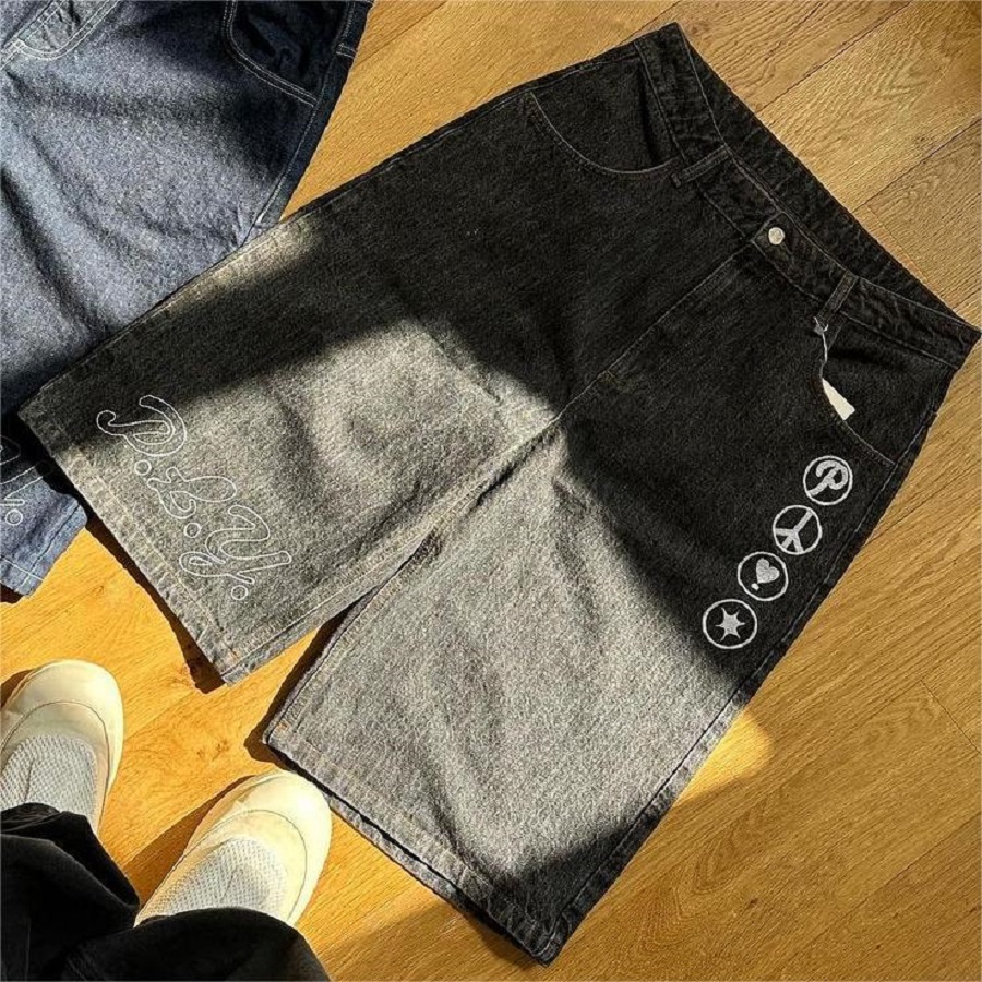 Men's design jeans shorts spring/summer new loose embroidery pattern cropped pants trend