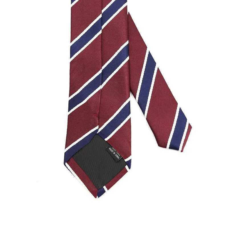 Ties Ties Women Men da 7 cm Trapa a strisce retro Jacquard cravatta collo sottile cravatta slim jk corean college stile semplice accessori alla moda all-match 240407