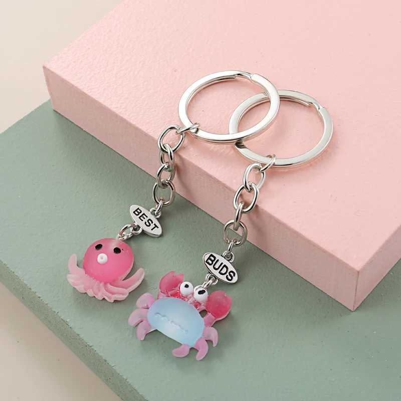 Keychains Lanyards  Lovely Best Buds Keychain Resin Key Ring Crab Peach Ice Cream Biscuit Chain BFF Friendship Gifts Handmade Jewelry Q240403