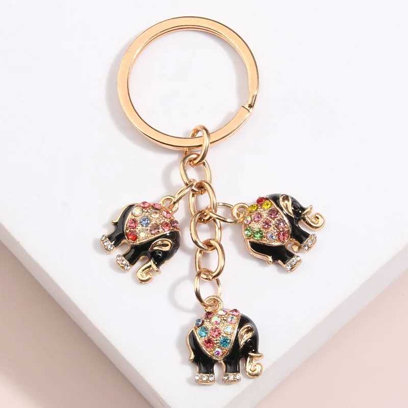 Keychains Lonyards Animal mignon Keychain Small Elephant Crystal Key Ring Enamel Chains For Women Men Handbag Accessoire Gift Handmade Bijoux Q240403