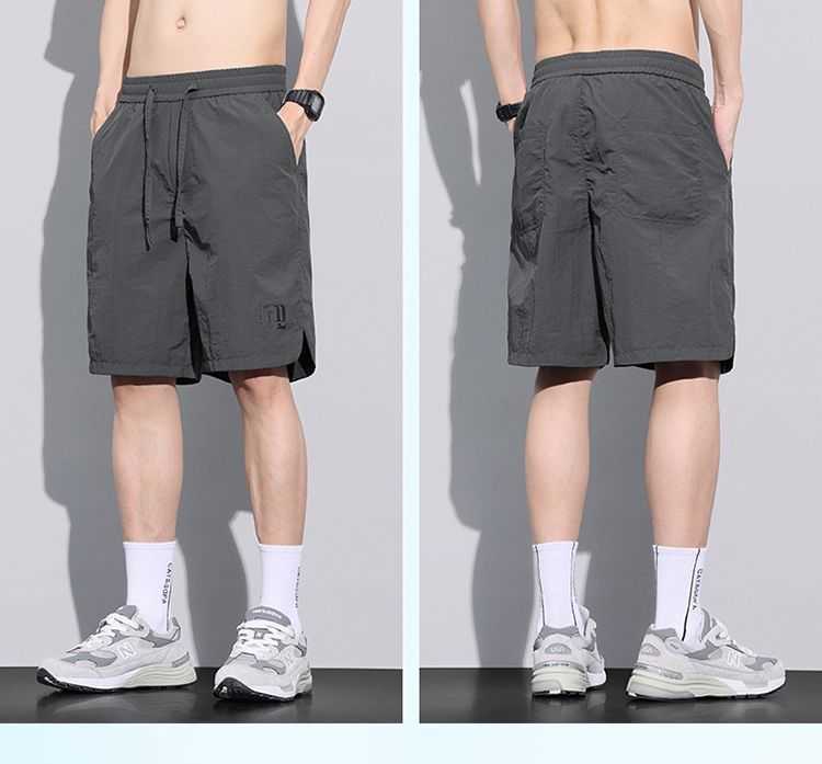 Shorts casuais para homens verão gelo de seda de seda fina calças cortadas largo e versátil lixo de trabalho de tubo reto