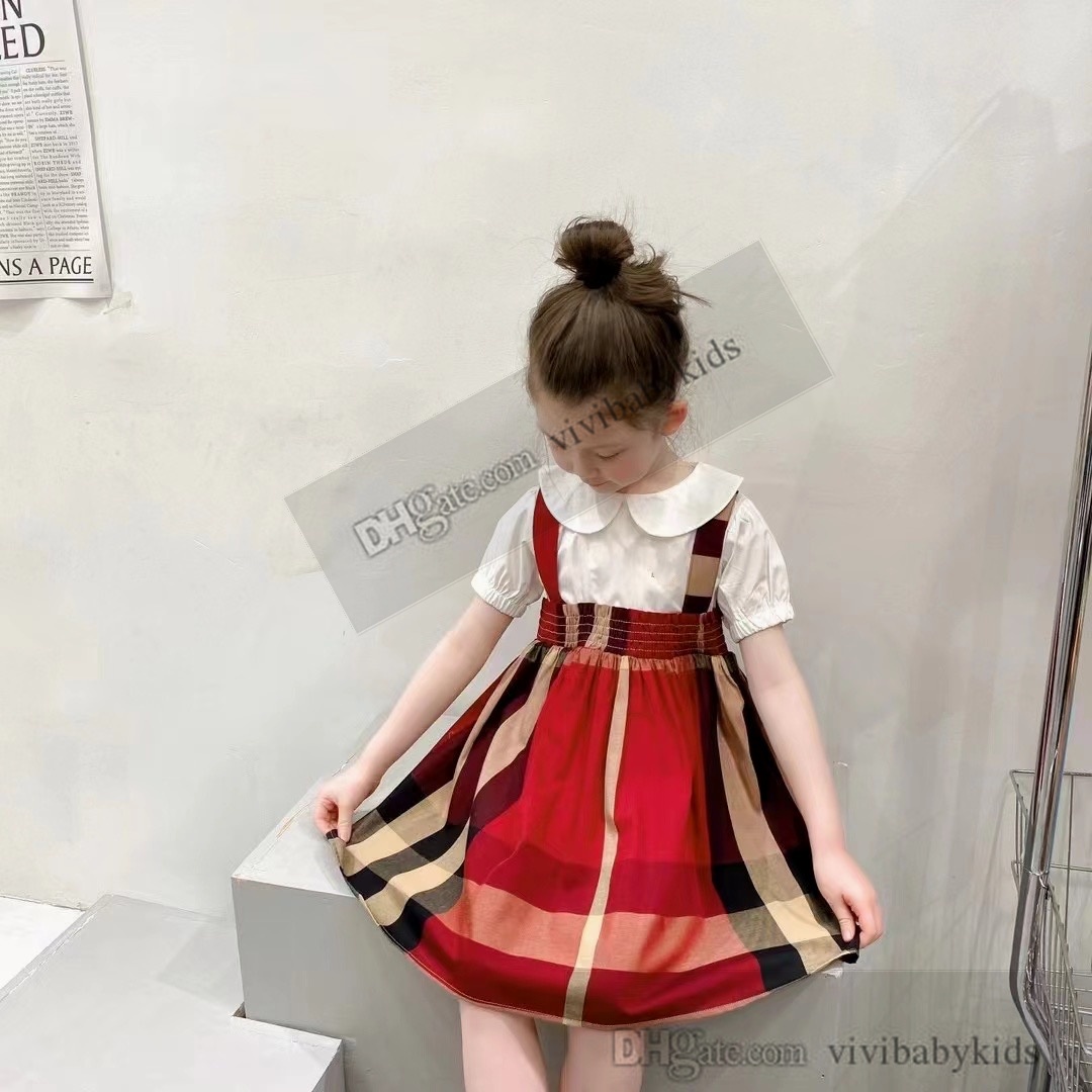 Ins Girls Letter Plaid Dresses England Style Kids Doll Lapel Short Sleeve Pleated Dress Children Bomullsgitterkläder S1310