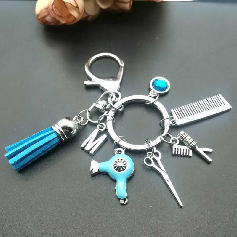 Keychains Lanyards A-Z Hairstyle Gift Charm Tassel Keychain Retro Jewelry Mini Hairdressing Scissors Hair Dryer Comb Q240403