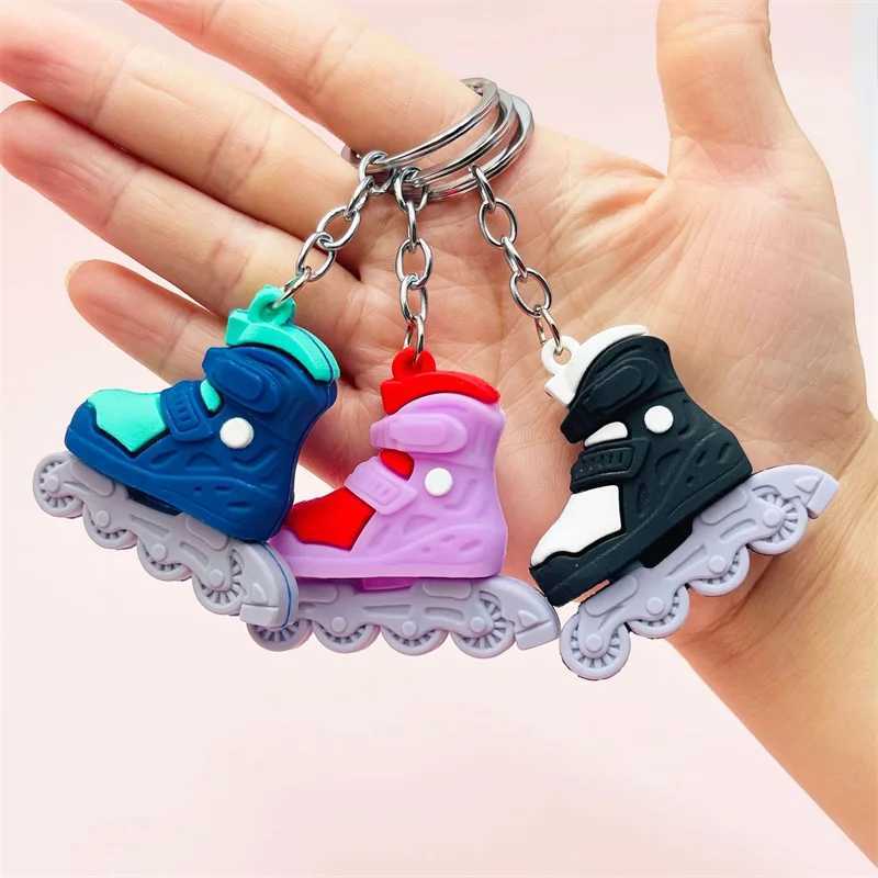 CHIECHAINS COUNDSE Cartoon Roller Scheroni Scarpe Tornari Gioielli fai -da -te Boy Grils Souvenir Party Gifts Q240403