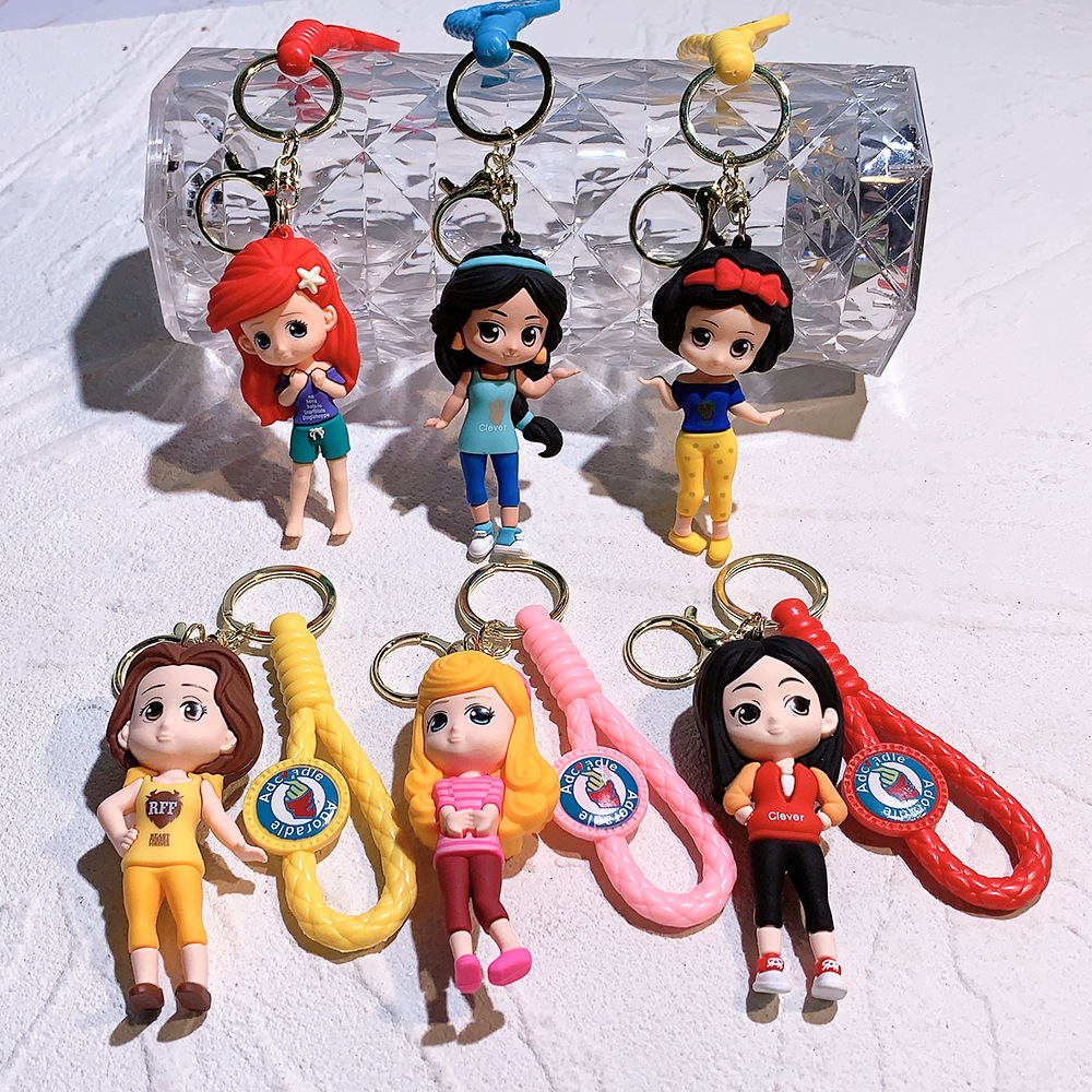 أزياء الرسوم المتحركة فيلم Keychain Character Rubber و Key Ring لسلسلة مفاتيح المجوهرات على ظهره 083651