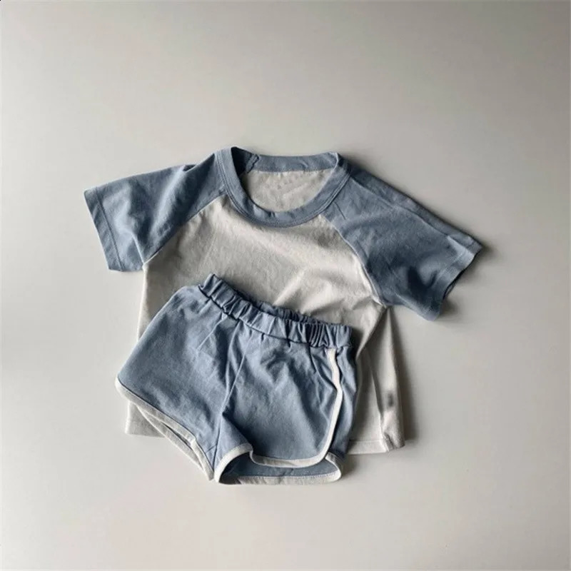 Été pour bébé pour bébé ensembles de coton patchwork à manches courtes t-shirts short costume enfants garçons filles vêtements décontractés 240403