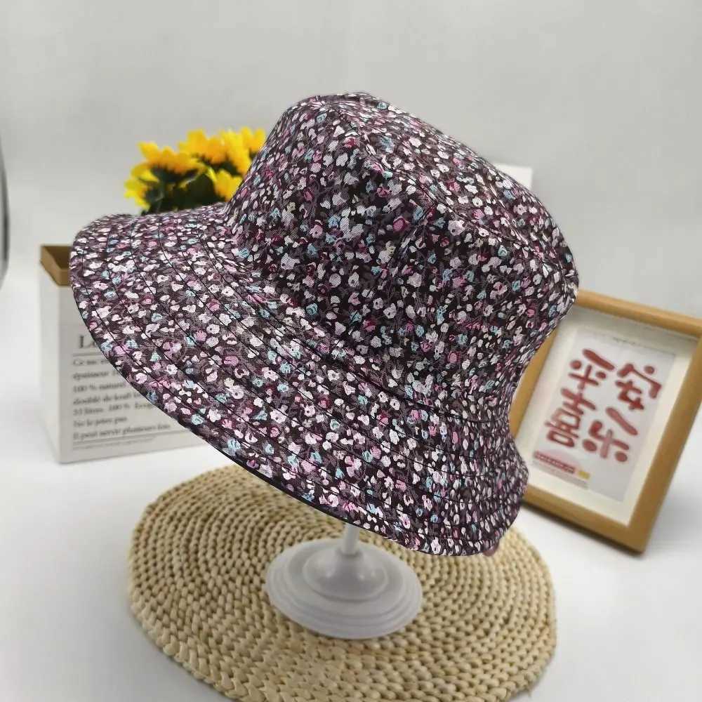 Chapeaux à bord large seau Bodet extérieur petit pêcheur de pêcheur de fleurs printemps et d'été pour femmes travail agricole imprimé seau de soleil de soleil cueillette Q240403