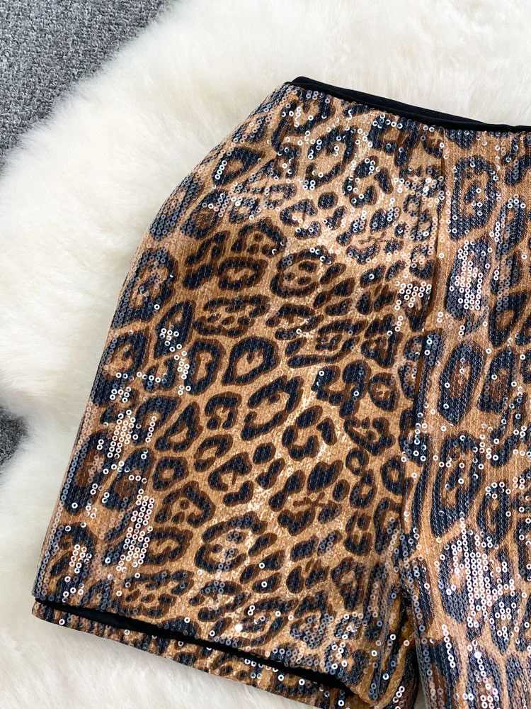 Short féminin Deat Fashion Sexy Sequins Women's Leopard Short 2023 AUTUMNE NOUVELLE COLLECTION HIGH TAILLE LAG LIGE COURT PANTEL FEMME TRENDY 11XX6963 J240103