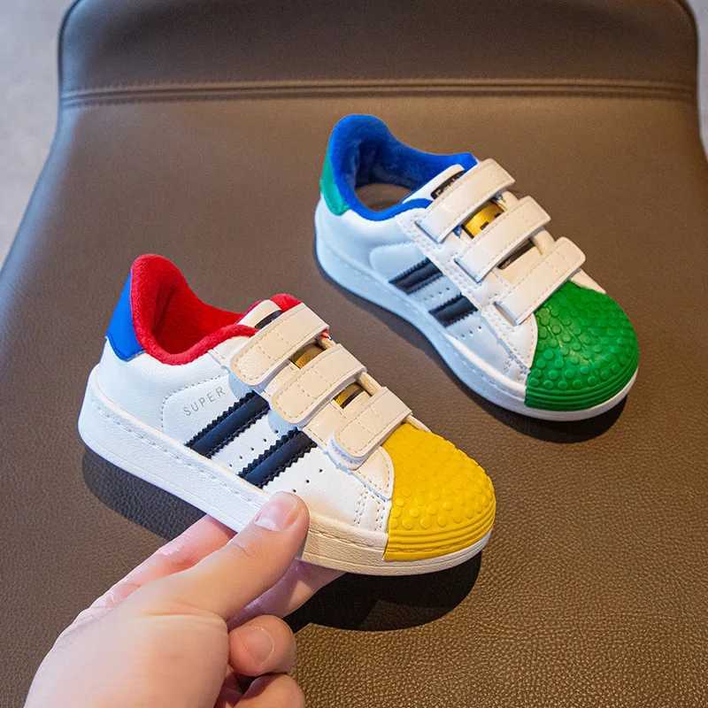 Athletic Outdoor 2021 Spring Autumn Kids Teens Sneakers Girls Sport Leisure Shoes Boys Casual Warm Fashion Running Shoes zapatillas XZ156 240407