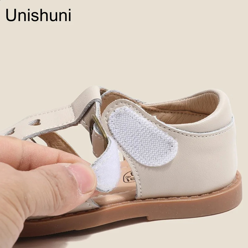 Unishuni Girls Half Sandal Kids Genuine Leather Shoes Children's Hollow Out Spring Summer Shoe Heart Design Retro Princess Flats 240328