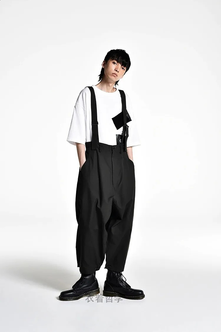 Mens spring and autumn wide leg pants overalls loose mens casual large size suspenders Japanese Yamamoto wind 240401