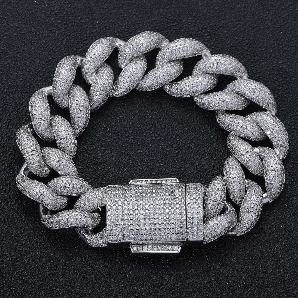 S925 Silver Mossan Diamond 18 mm Collier de boucle à ressort à chaîne de chaîne cryptée