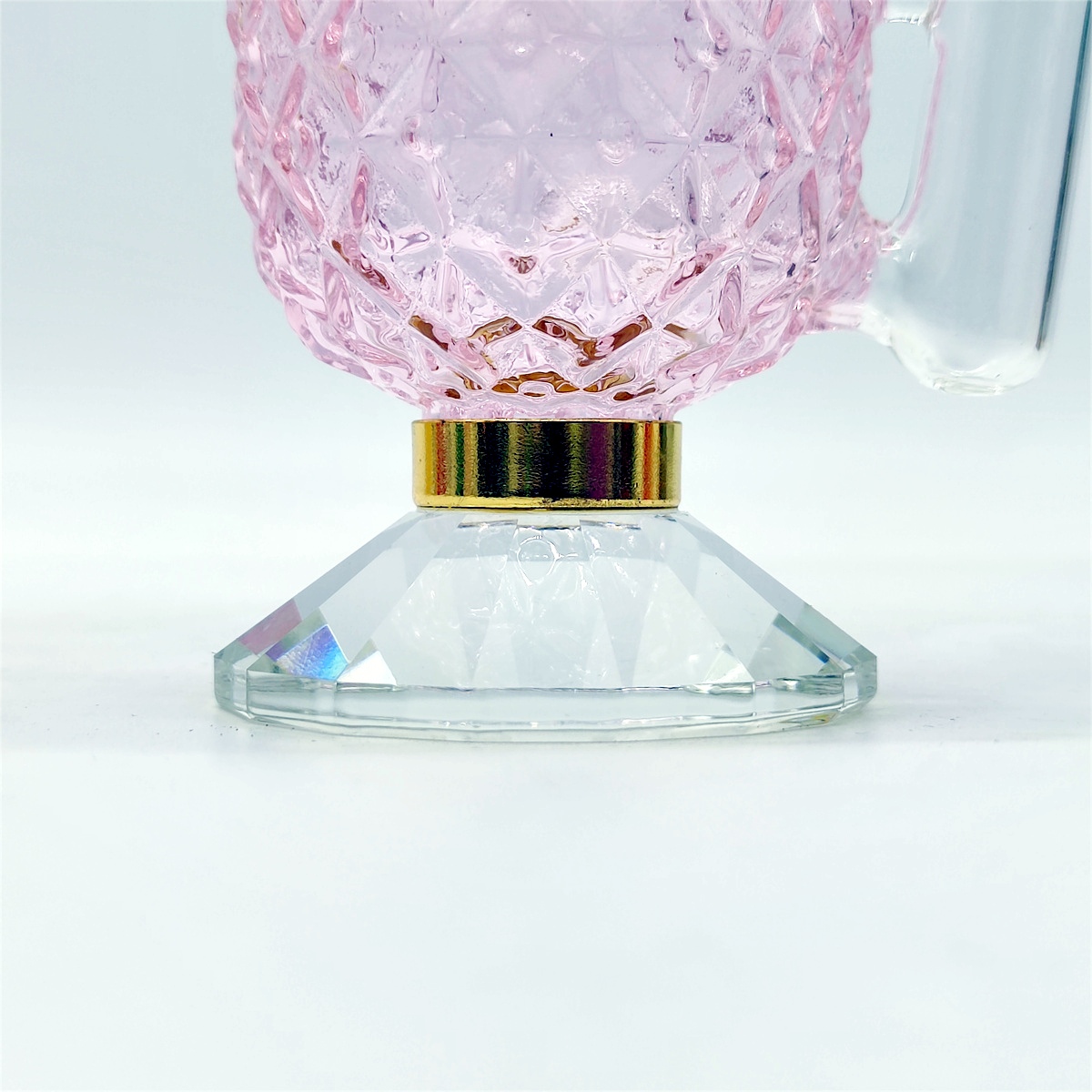 2024 Verre en verre multi-couleurs Base de forme de diamant Pinapple 8 pouces Bangs en verre rose Pipe d'eau Bong Tobacco Fumer Tube de 14 mm Bol DAB Recycler Recycler Bubbler Pipes