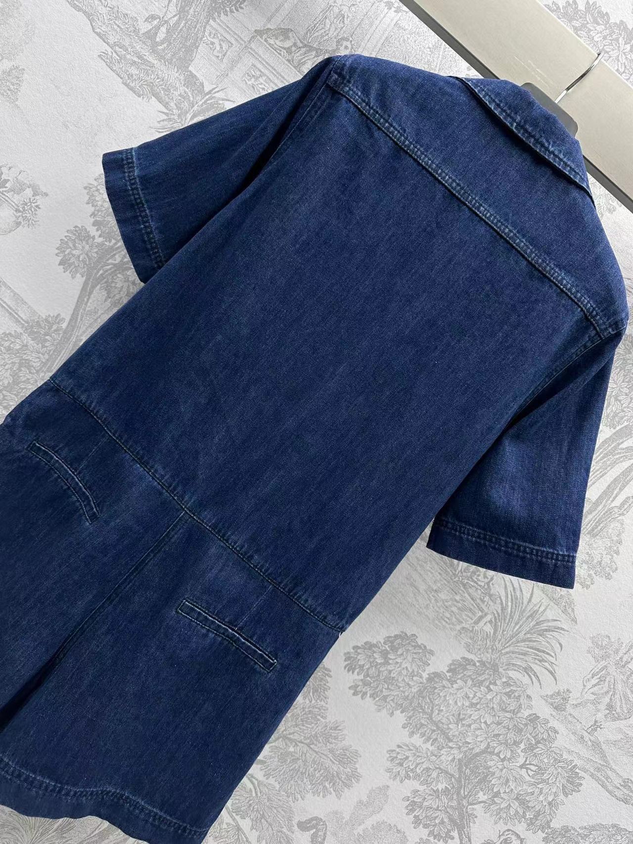 2024 KOSTENLOSER Versand Blau gerade losen Lappelhals Kurzärmele Damen -Jumpsuits Denim Jeans Runway Denim Damen -Jumpsuits 4088