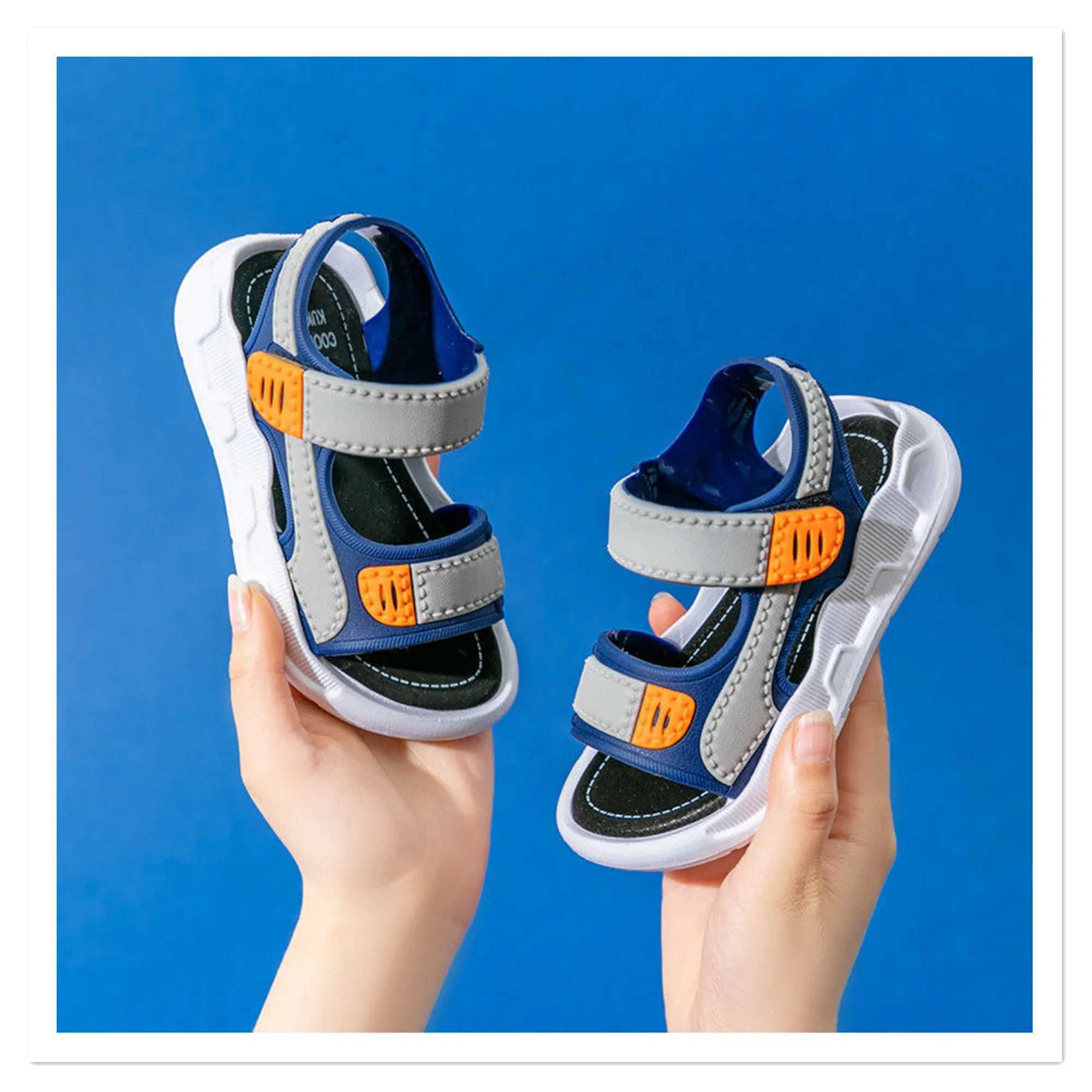 Sandals Boys Sandals 2023 Summer Big Boys Soft Sole Anti Slip Childrens Baby Shoes Childrens Beach Shoes D240515