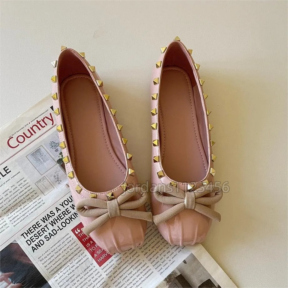 Designer V Rivets Ballet Flats Shoe Luxury Femmes Bow Silk Satin Slip on Ballerina Round Toe Dames Robe Fashion Soft Sole Shoes