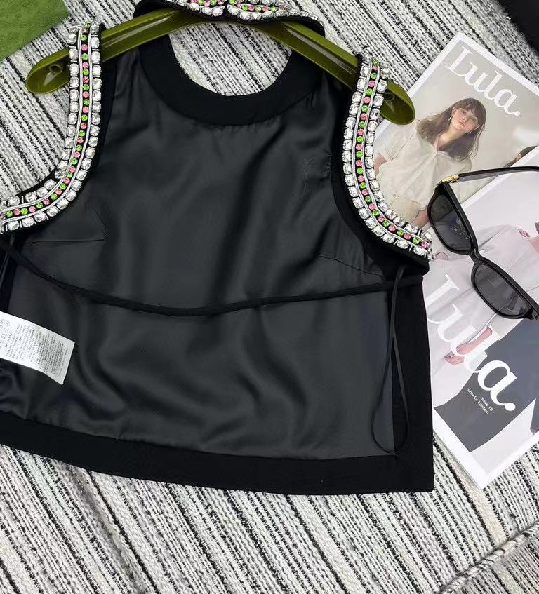 2024 Black/White Sleeveless Spaghetti Strap Sequins Crystal Sexy Women Tops Designer High End Womens tanks 4087