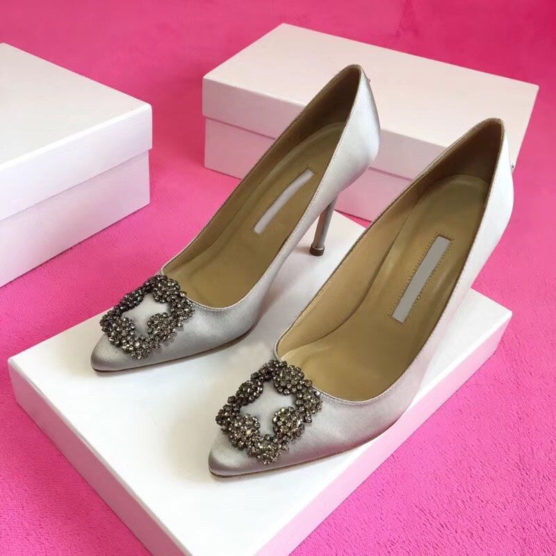 Дизайнерская вечеринка свадебная обувь невеста Женские женщины роскошные сандалии модные сексуальные одежды для обуви