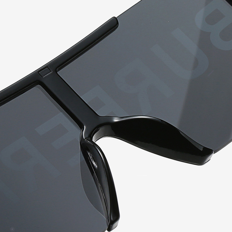 Txrppr moda kare güneş gözlüğü tasarımcısı kadınlar kedi göz güneş gözlüğü 67mm harfli baskı lens klasik retro gözlükler uv400