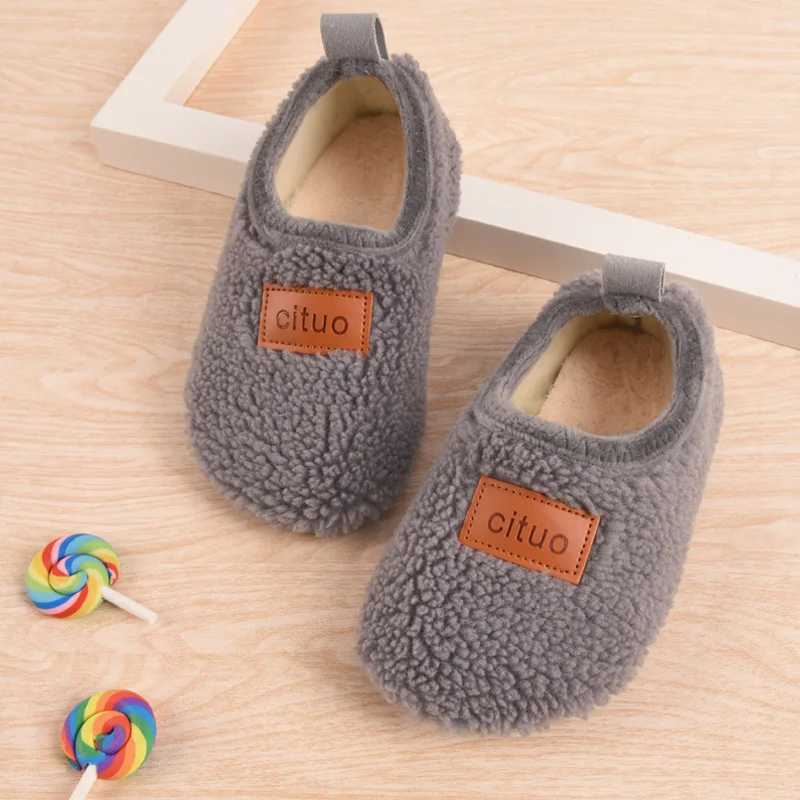 Slipper Winter Children Cashmere Slippers Kids Soft Warm Sock Floor Shoes Boys Rubber Soles Non-slip Cotton Slippers Indoor Home Shoes 2448