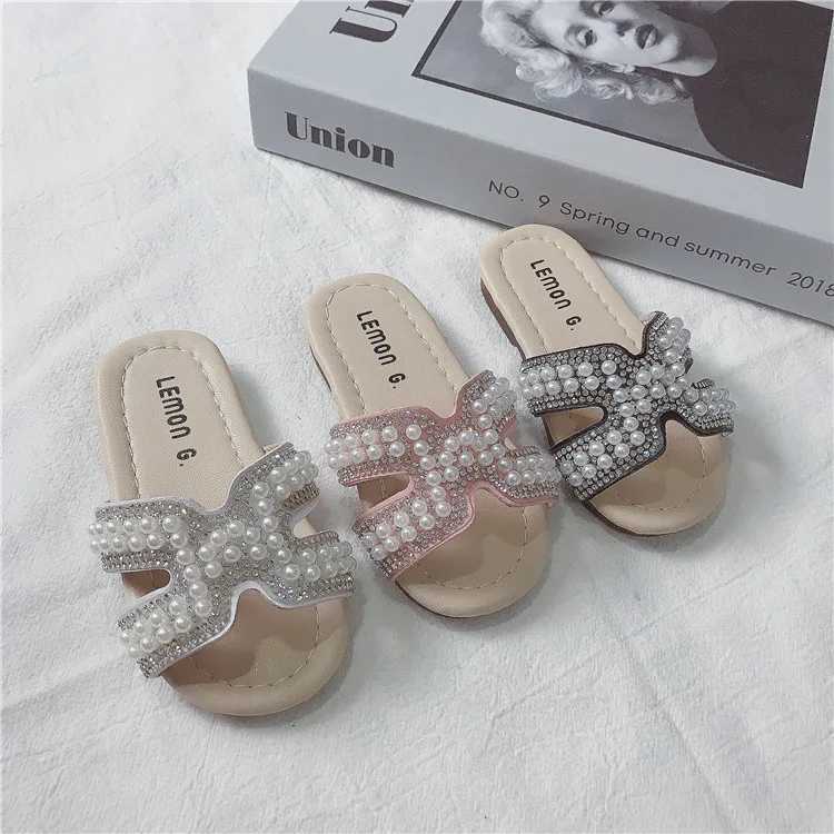 Slipper Cheap Fashion Kids Girls Shoes Sapatos de verão H Pearls Crystal Princess Sandals Slippers Home Outdoor Children Slides 2448