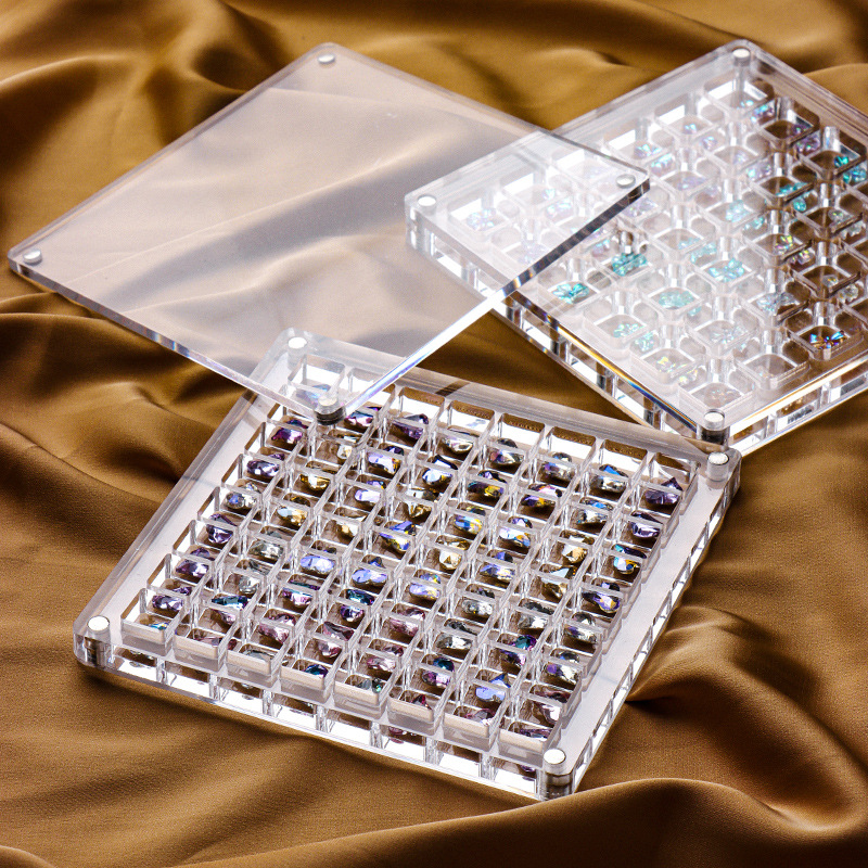 네일 아트 그리드 아크릴 드릴 박스 투명한 장식품 저장 상자 마그넷 뚜껑을 쌓을 수 있습니다.