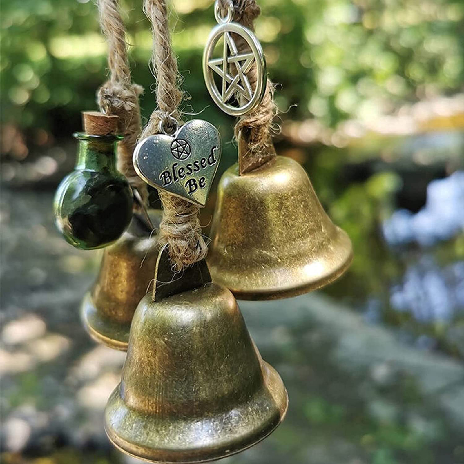 Weihnachten kleine Glocke Anhänger Hängende Ornament Bell Dekorationen Metall Jingle Glocken Dekorative Werkzeuge für Wandbaumfenster