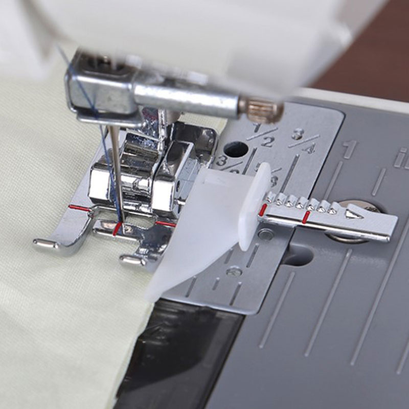 Guide réglable Machine de couture Pièce de presse pour les tiges à faible teneur en matière de couture domestique outil de couture à la maison pour le tricotage