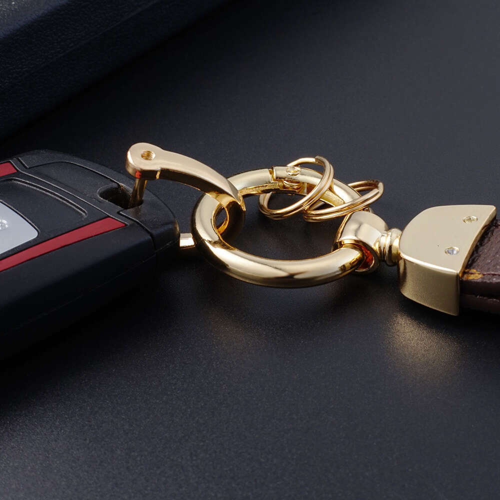 Keychain Car Remote Control Chain Ring D Buckle Simple Ins Personlig parparhänge