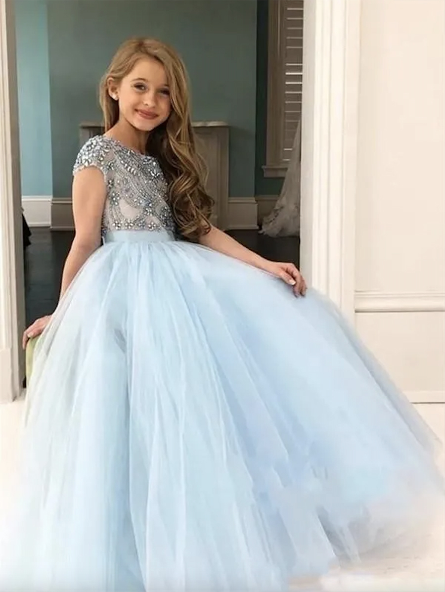 2024 Prinzessin hellblaue Mädchen Festzugskleider Juwel Hals Tüll Silber Kristallperlen kurze Ärmel Kinder Blumen Mädchen Kleid Kleid Geburtstagskleider Boden Länge