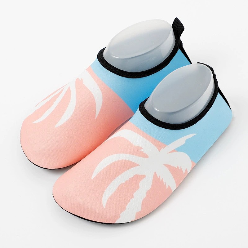 Kids' Fun Cartoon Water Shoes, Quick Dry Non-Slip, Lightweight & Soft Beach Aqua Shoes for Kids