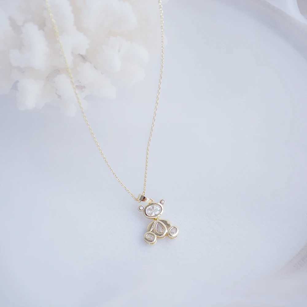 Pendant Necklaces 2022 New Design Exquisite Mobile Bear Womens Necklace Plated with 14k True Gold Elegant Zircon Necklace Birthday Gift Jewelry BrincosQ