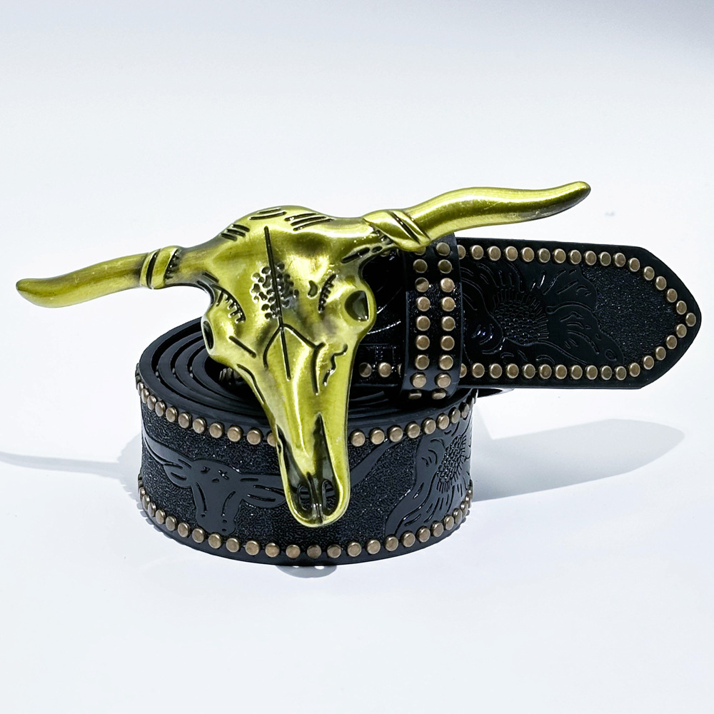 2024 Nieuwe designer riem heren reliëf retro riem mode punk heren luie riem explosieve breedte 3,8 cm klinklagging gespog jeans detail riem