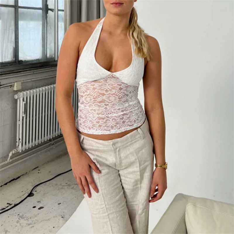 Frauen Tanks Camis Xingqing Halfter Hals Spitze Top Y2K Damen sexy feste Farbhülsen und Rückenless Tanktop 2000er Jahre Modekleidungsstraße Kleidung J240409