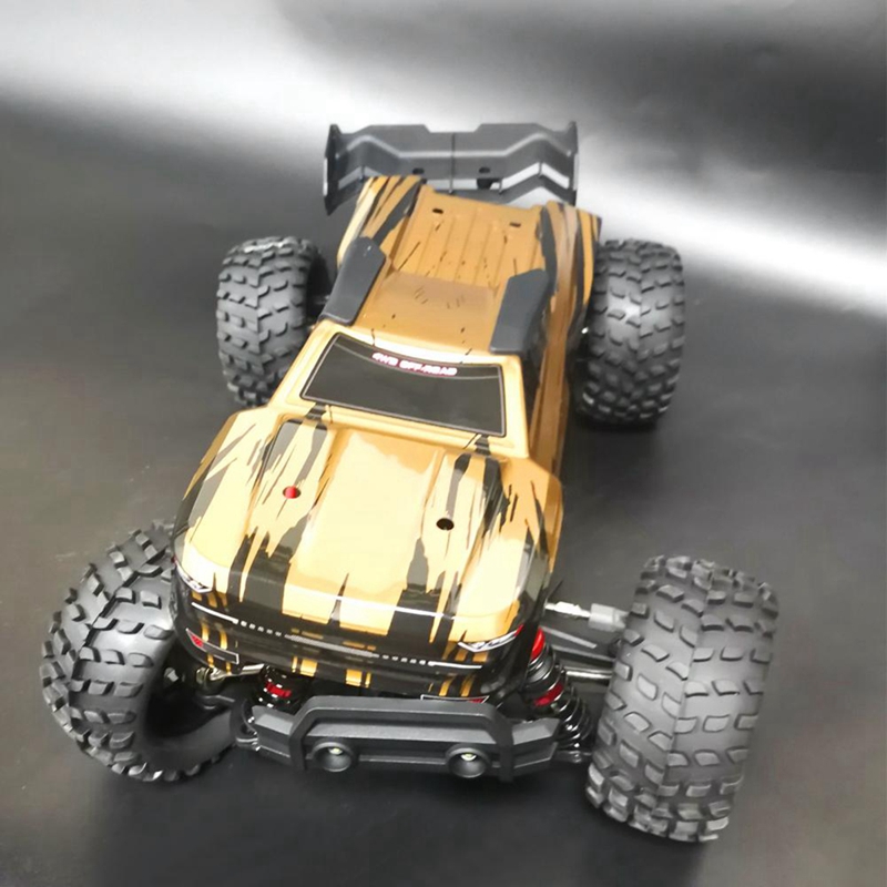 82mmラバーホイールタイヤ12mmヘックス用Wltoys 144001 144010 124007 124016 124017 124019 12428 104001 RC CAR UPGRAYES