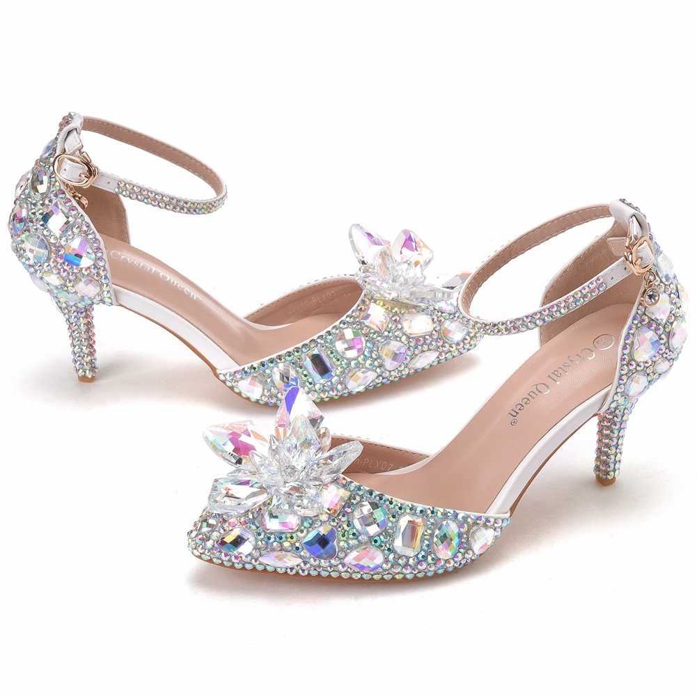 Kledingschoenen kristal koningin 7cm mode ondiepe mond bloem vrouwen sexy hoge hakken bruids bruidspompen maat 33-43 h240409 qlgg