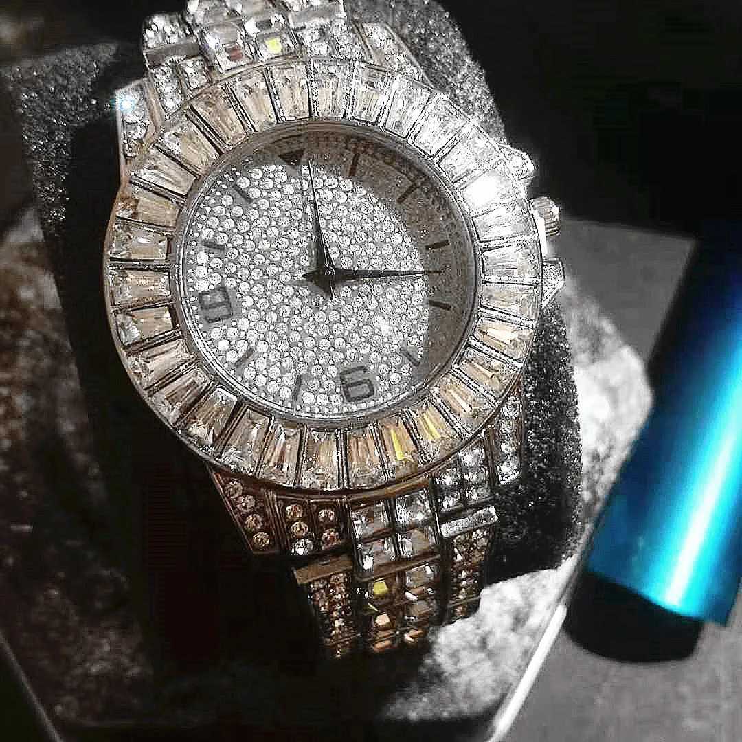 Kadın Saatleri BECE OUT TENS TENİS İÇİN ERKEKLER İÇİN TENİS BİLGİSİ Lüks Güzel Moda Bling Altın Bayanlar Kadın İzler Relojes Para Mujer 240409