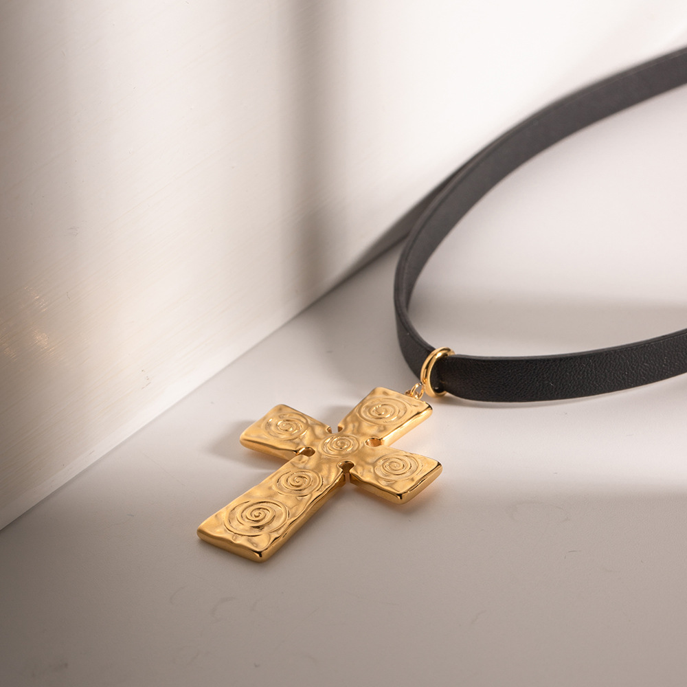 Textured Stainless Steel Cross Pendant, Leather Rope Necklace, Women's 18K Gold Plated Jewelry Wholesale