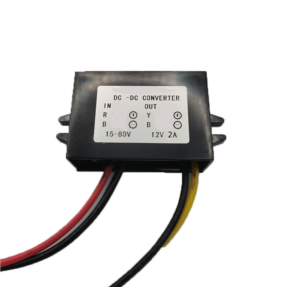 Réglateur du convertisseur DC DC IP67 étanche DC15-72V 24V 36V 48V passez à la tension de tension d'alimentation de la voiture du module d'alimentation du module d'alimentation 12V 5A 60W