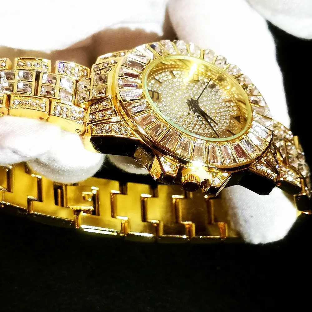 Montres féminines / set Iced Out Watch Tennis Bracelet for Men Women Luxury Jolie Fashion Bling Gold Ladies Femmes Watches Relojes Para Mujer 240409