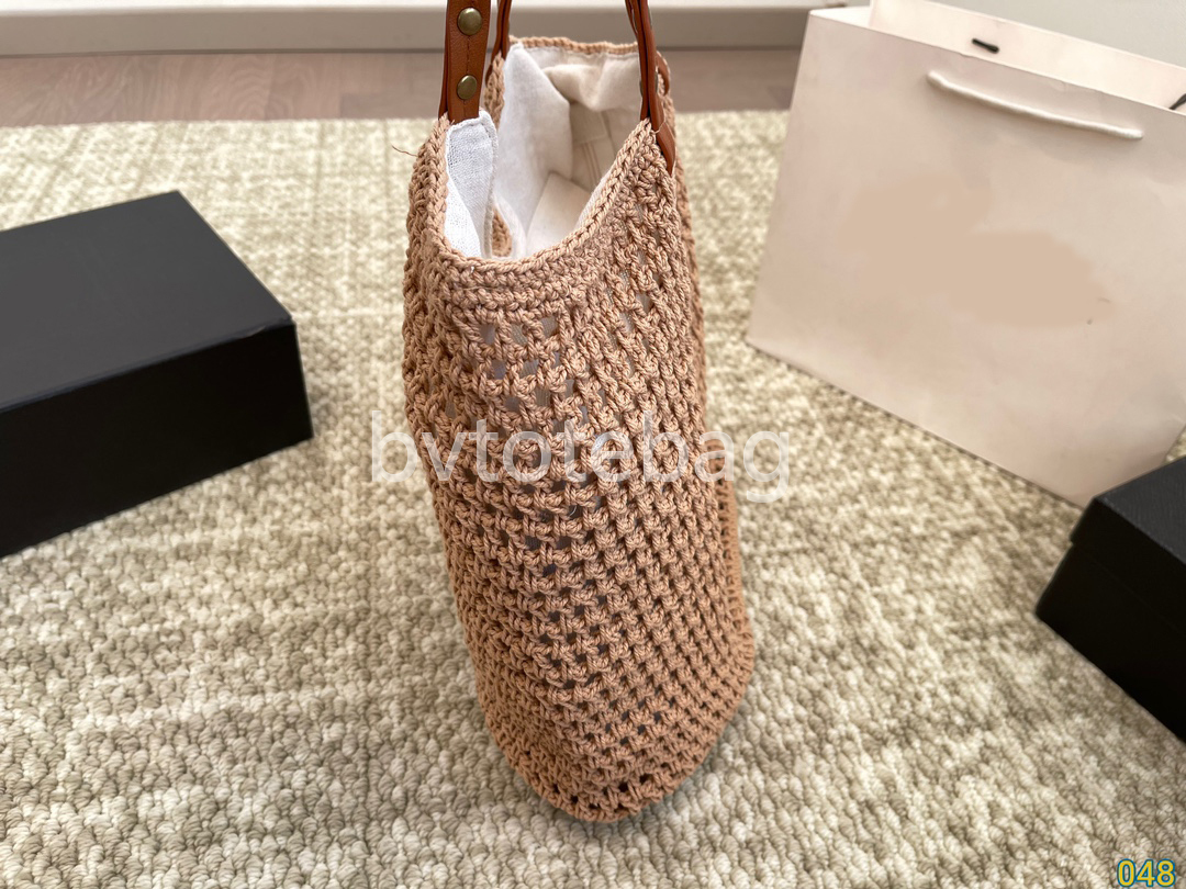 Y L 24SS Sac fourre-tout Sac Femme Femme Luxury Hands Sac à main Raffias Sac de paille embrodé à la main Sac de plage de haute qualité