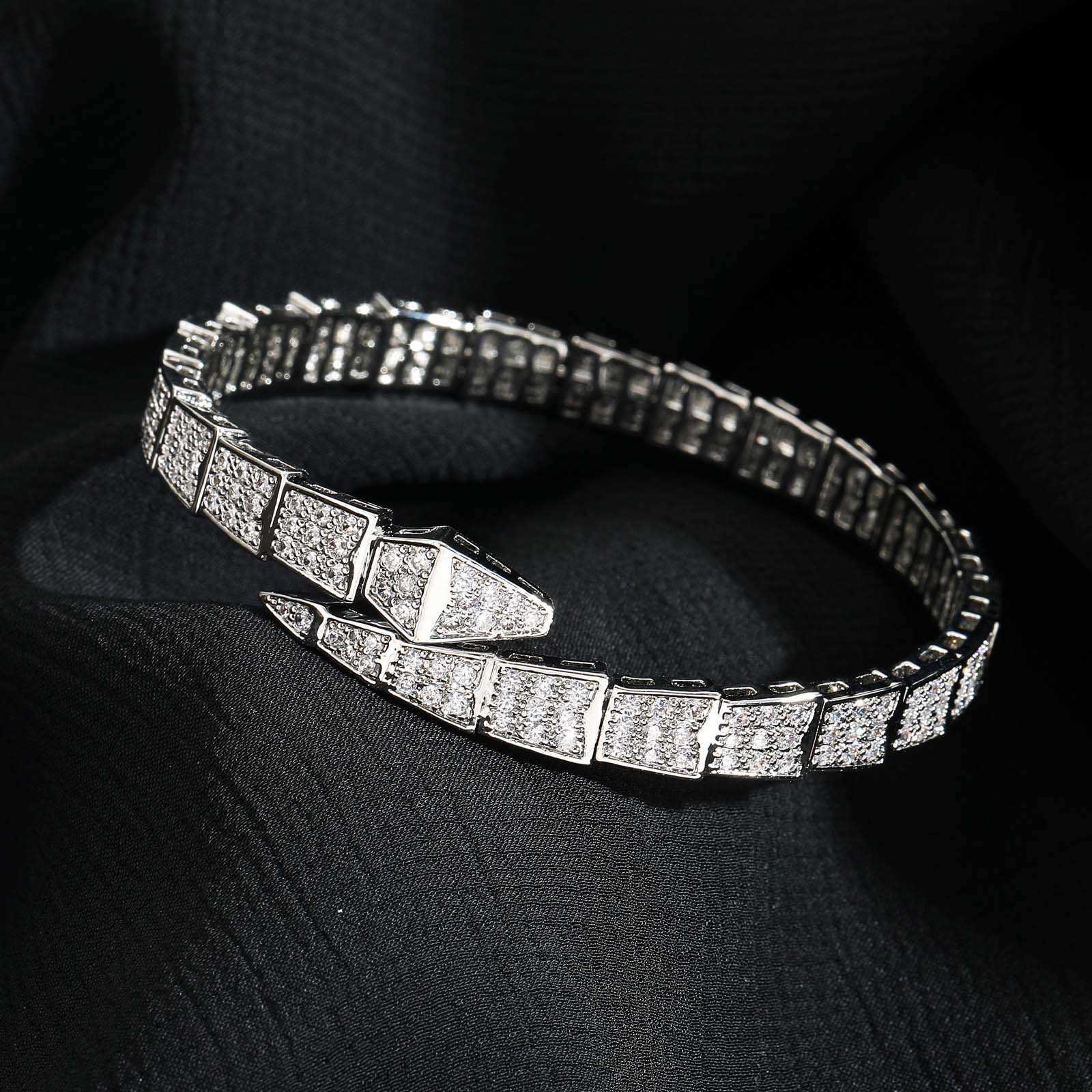 Bracelet de serpent neuf avec une ouverture réglable, pleine de bijoux hip hop diamant créatifs pour hommes et femmes bracelets Snake S925 Bracelet