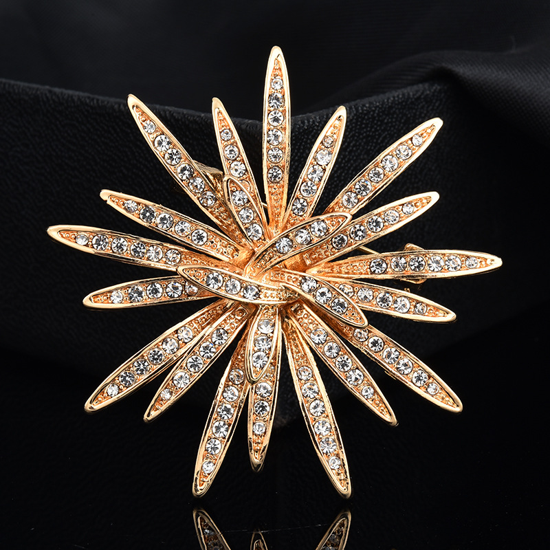 Broche high-end gevoel niche mode zonnebloem strass jas voortreffelijke en veelzijdige borstbloemkledingaccessoires pin accessoires