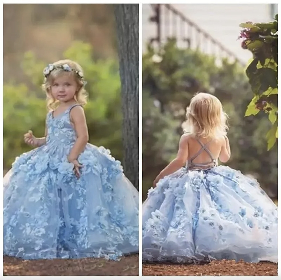 Princess Long Light Sky Blue Puffy Girls Pageant Dresses 2024 3D Floral Appliques V Neck Criss Cross Flower Girl Dresses