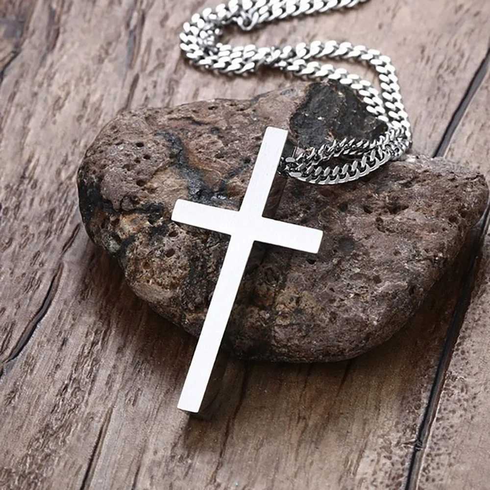 Pendant Necklaces Korean Fashion Mens Jewelry Cross Pendant Stainless Steel Necklace Chain Mens Retro Designer Punk Party Hip Hop JewelryQ